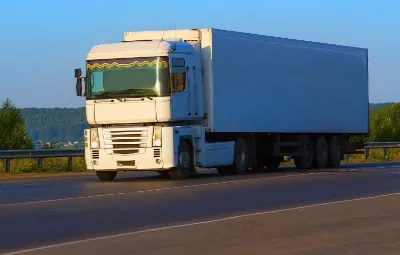 Antalya ile Bayburt Arası Öğrenci Eşyası Taşıma